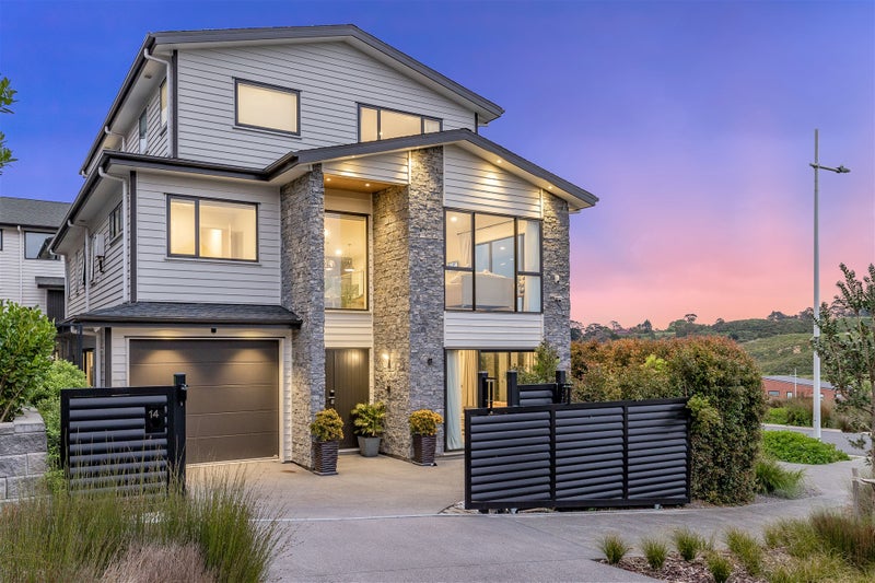 14 Windlass Street, Long Bay, Auckland - Carousel 1