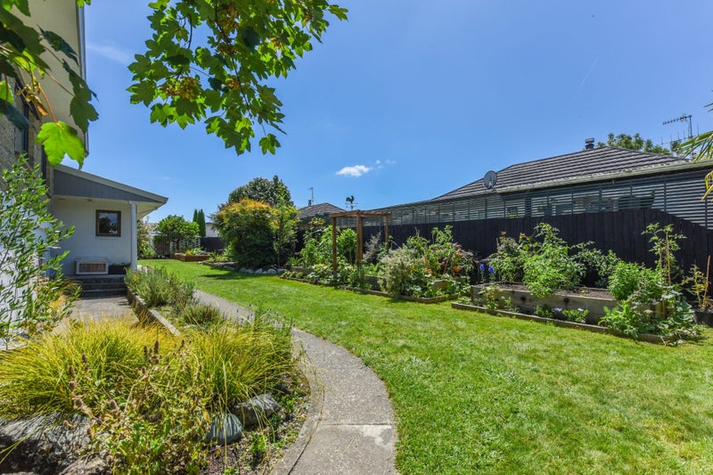 8 Bryant Road, Brightwater, Brightwater - Carousel 2