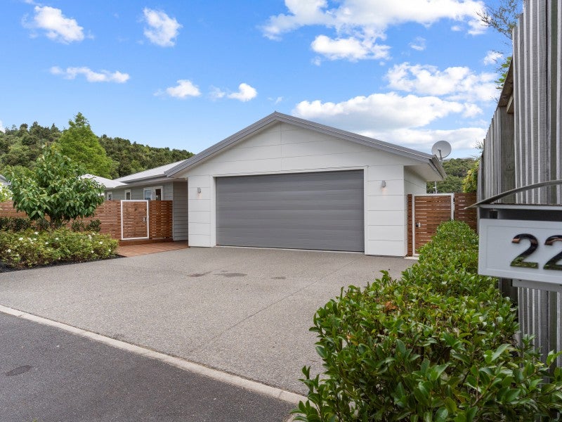22 Rire Hau Lane, Pyes Pa, Tauranga - Carousel 1