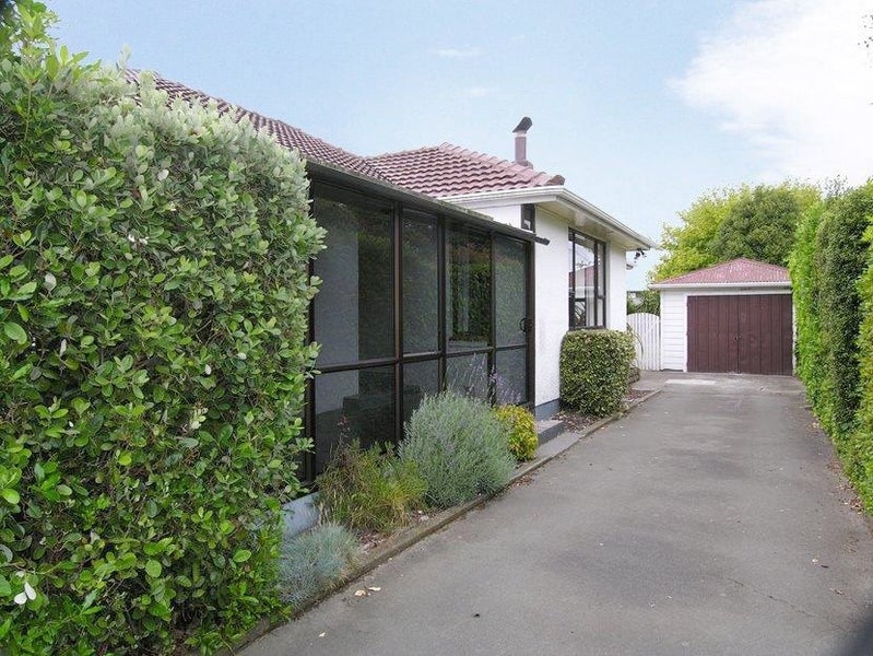 52 Dunedin Street, Redwood, Christchurch - Carousel 1