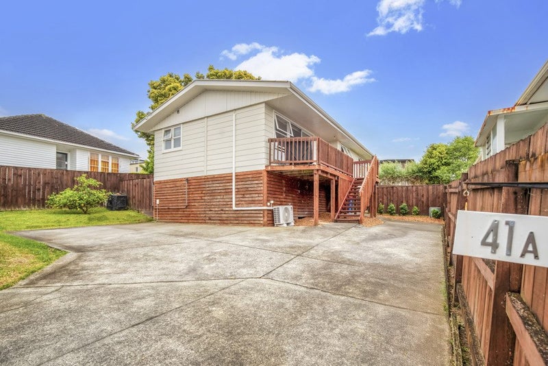 41A Sunnyside Road, Sunnyvale, Auckland - Carousel 1