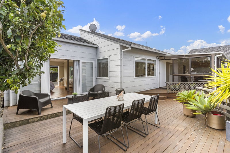 1/131 Grand Drive, Remuera, Auckland - Carousel 2