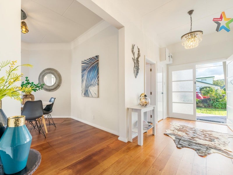 60 Ava Street, Petone, Lower Hutt - Carousel 26