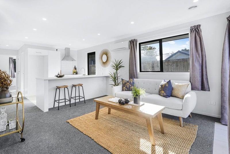 2/23 Montgomery Crescent, Bader, Hamilton - Carousel 1