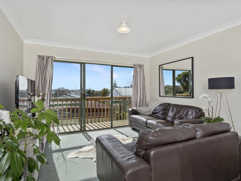 301 Waihi Road, Judea, Tauranga - Carousel 1