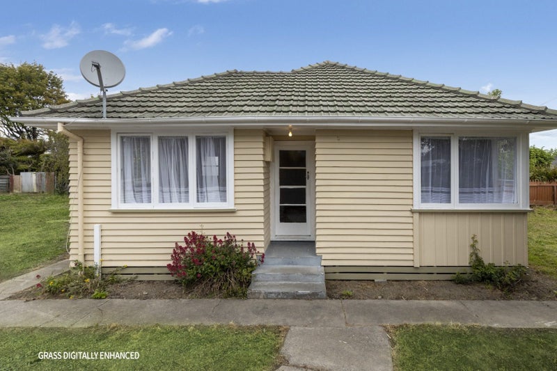 10 Gardiner Street, Riversdale, Blenheim - Carousel 1