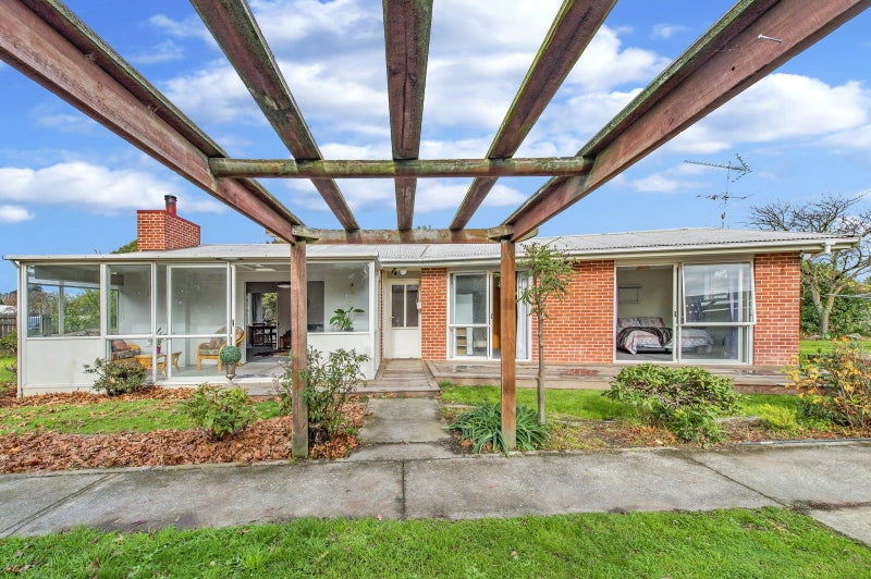 3 McIlraith Street, Darfield, Darfield - Carousel 2