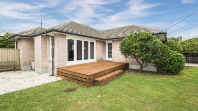 12 Emlyn Place, Avondale, Christchurch - Carousel 1