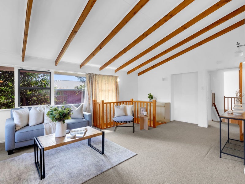 8 Brennan Place, Hillcrest, Hamilton - Carousel 2