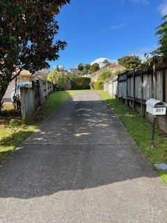 281 St Andrews Drive, Bethlehem, Tauranga - Carousel 1