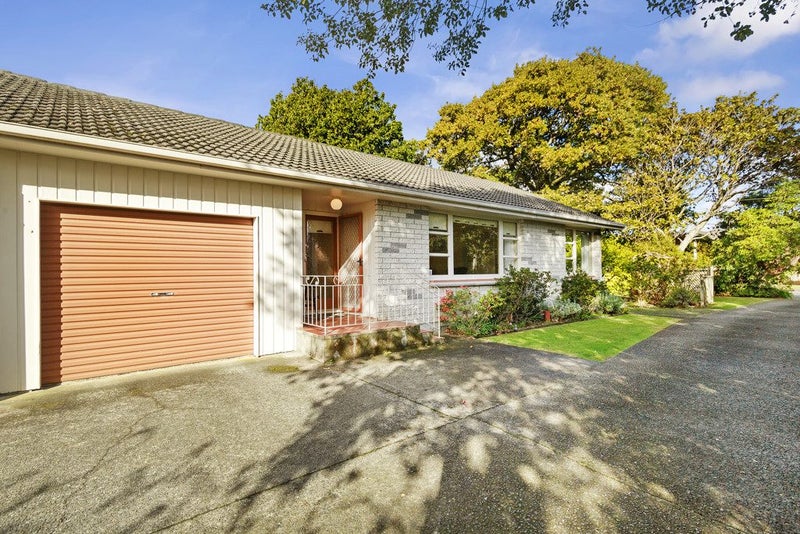 1/26 Avalon CRES, Avalon, Lower Hutt - Carousel 1