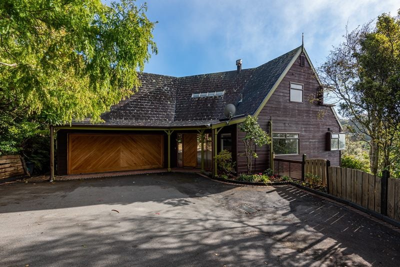 73 Nicholson Road, Khandallah, Wellington - Carousel 23