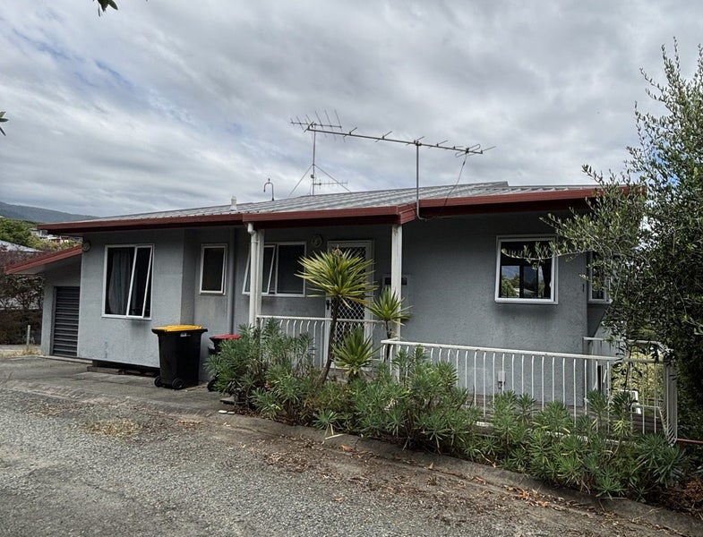 32 Maire Street, Tahunanui, Nelson - Carousel 2