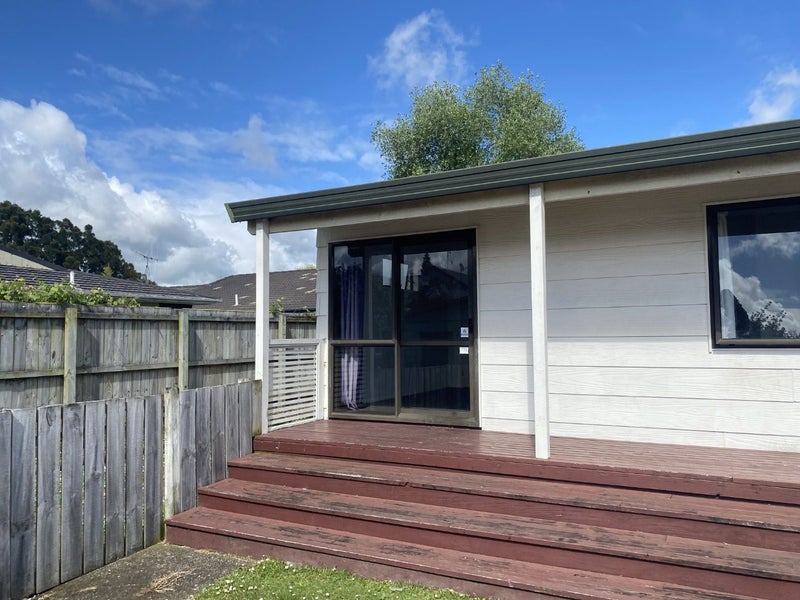 8C Claude Street, Fairfield, Hamilton - Carousel 2