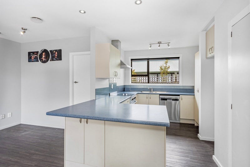 40 Kathleen Crescent, Hornby, Christchurch - Carousel 2