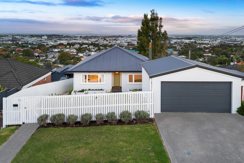 51 Ngatiawa Street, One Tree Hill, Auckland - Carousel 1