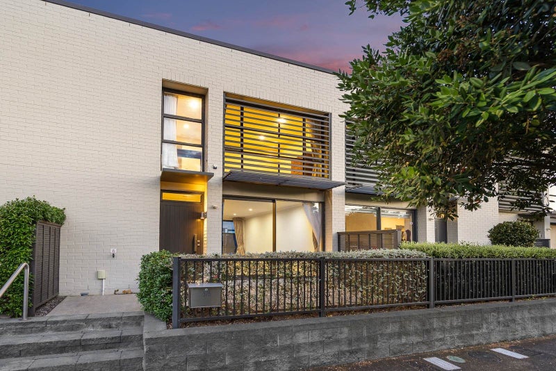 32B Bluegrey Avenue, Stonefields, Auckland - Carousel 1