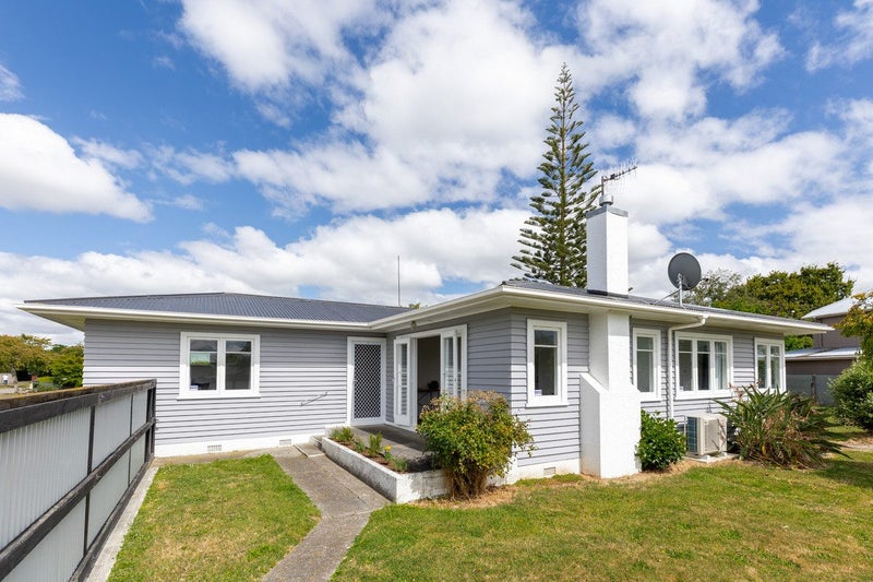 21 Church Street, Awapuni, Palmerston North - Carousel 1