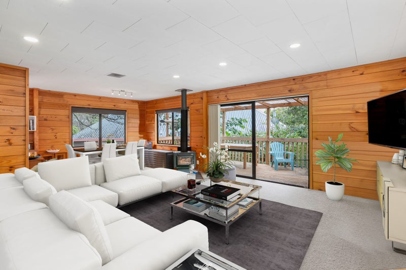 29A Appleyard Crescent, Meadowbank, Auckland - Carousel 1