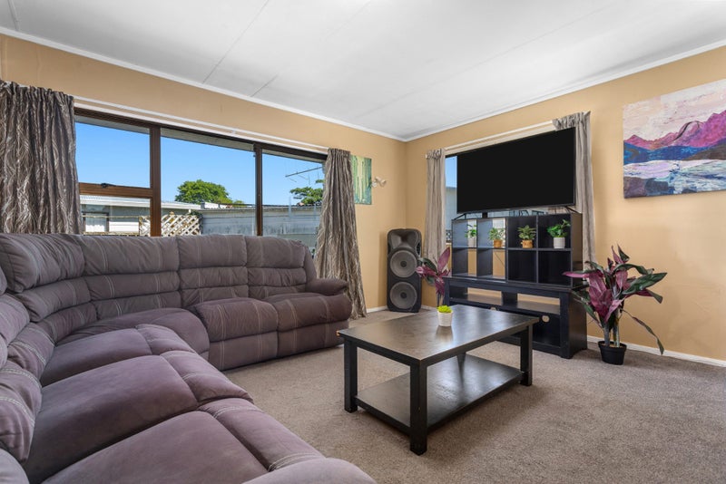 23 Paul Street, Whakatane - Carousel 2