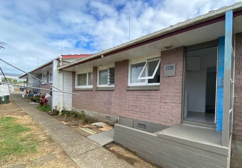 1/0 Fairburn Road, Otahuhu, Auckland - Carousel 9