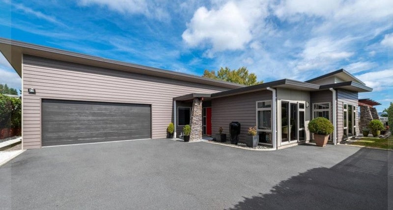 10B Larcy Road, Lynmore, Rotorua - Carousel 1