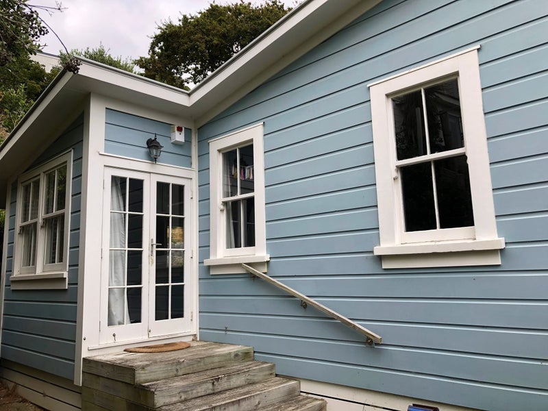 30B Sutherland Crescent, Melrose, Wellington - Carousel 1