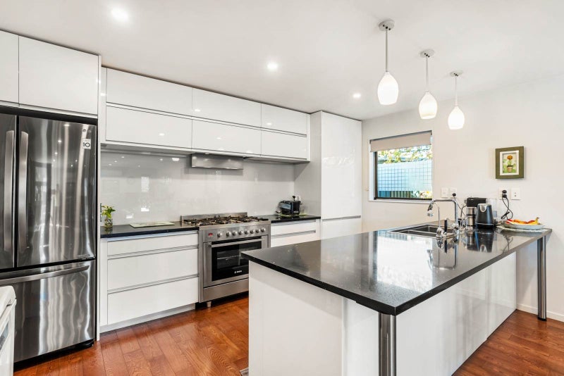 245 Beach Haven Road, Birkdale, Auckland - Carousel 1