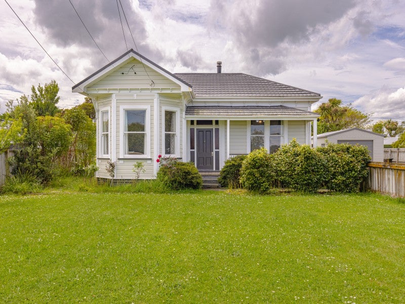 26 Kings Avenue, Gonville, Whanganui - Carousel 1