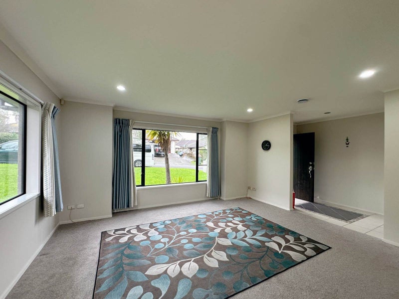 4 Gordal Place, Flat Bush, Auckland - Carousel 2