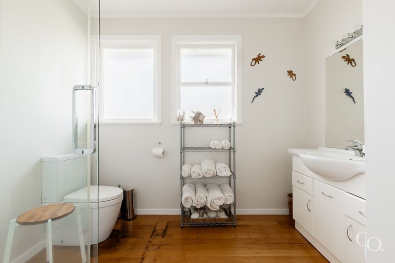 11A Lilac Place, Otumoetai, Tauranga - Carousel 2