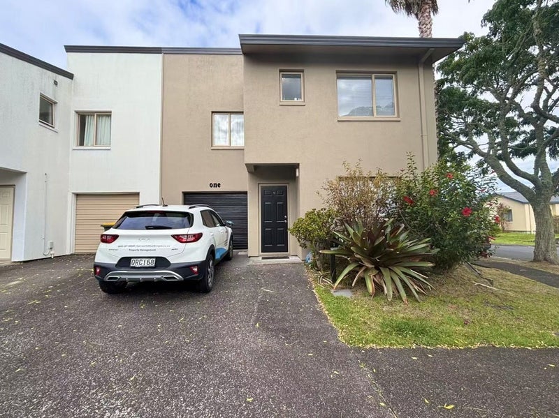 1 Butia Avenue, Henderson, Auckland - Carousel 1