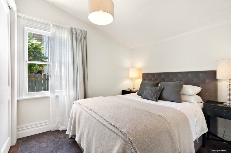 18 Sackville Street, Grey Lynn, Auckland - Carousel 2