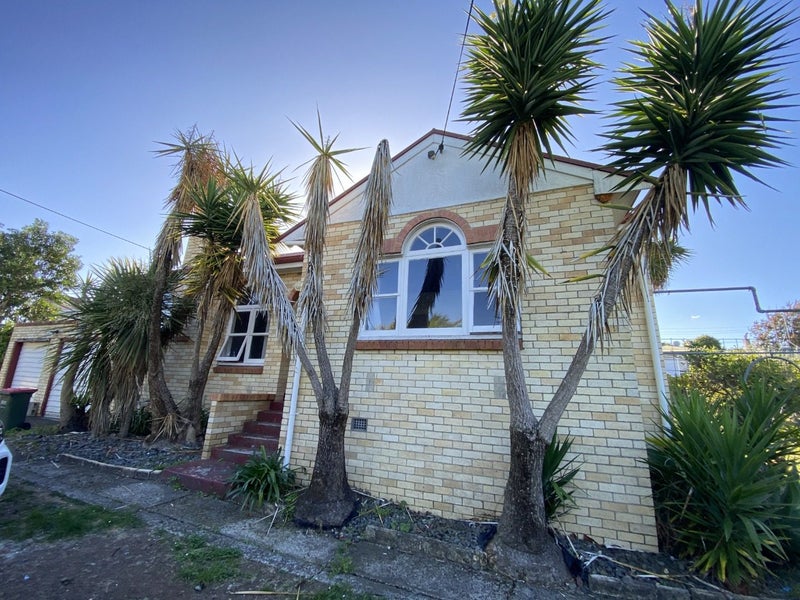 22 Windsor Road, Maeroa, Hamilton - Carousel 1