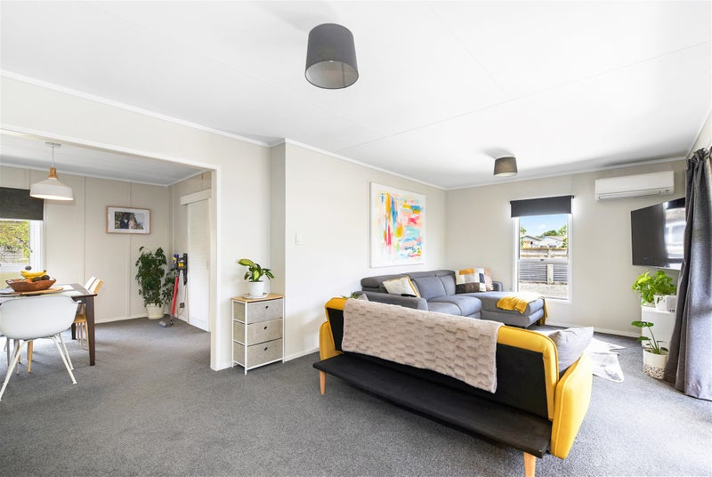 52 Ascot Road, Chartwell, Hamilton - Carousel 1