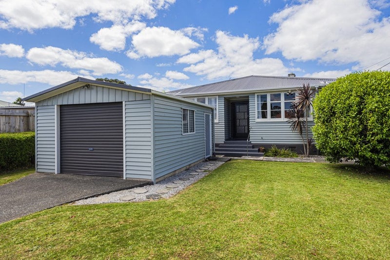 1 Radcliffe Street, Kensington, Whangarei - Carousel 1