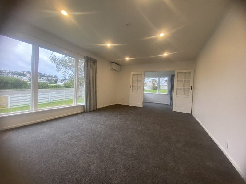 46 Stewart Drive, Newlands, Wellington - Carousel 2
