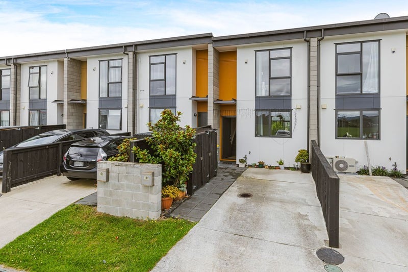 107 Te Aparangi Road, Papakura, Auckland - Carousel 1
