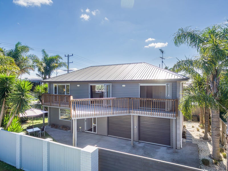 2A Westpark drive, West harbour, Auckland - Carousel 1