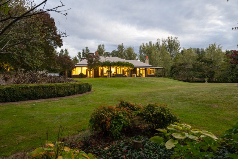 274 Polson Hill Drive, Palmerston North - Carousel 2