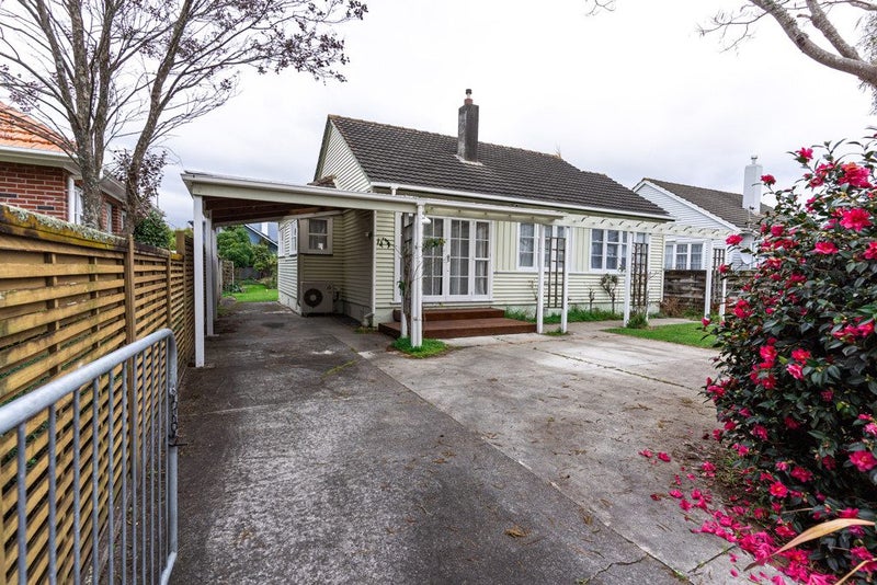 84 Manson Street, Terrace End, Palmerston North - Carousel 1