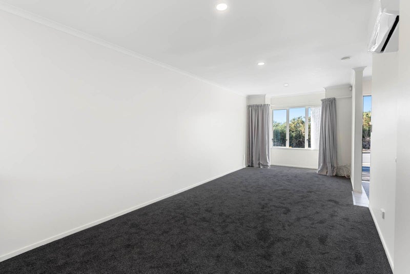 10 Rosandich Drive, Sunnyvale, Auckland - Carousel 2