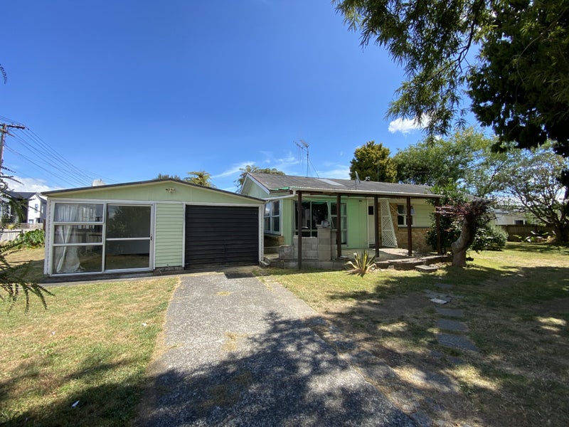 1 Littler Place, Hamilton East, Hamilton - Carousel 1