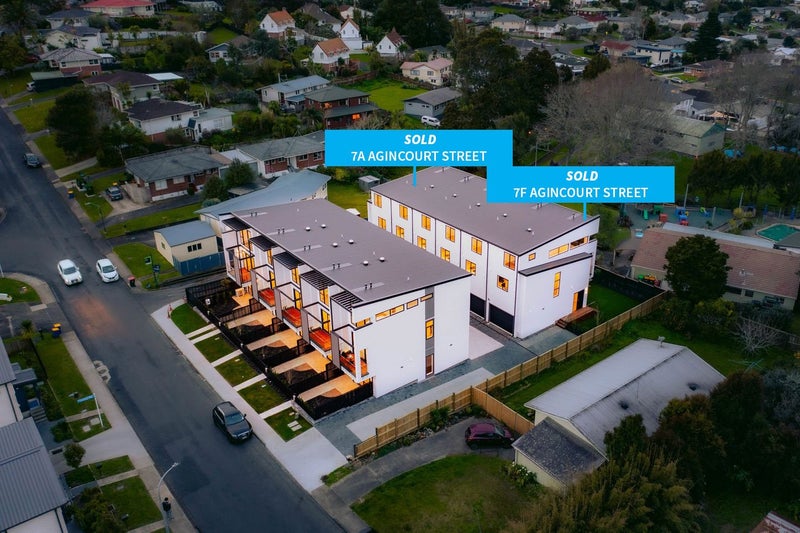 7B Agincourt Street, Glenfield, Auckland - Carousel 2