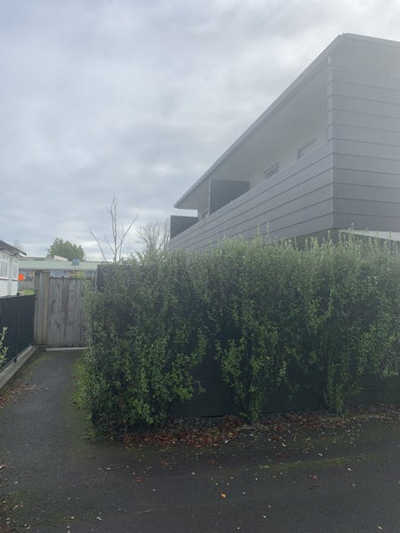 2/7 Stanley Street, Claudelands, Hamilton - Carousel 8