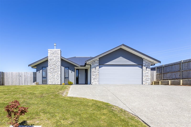 4 Silicon Way, Fitzherbert, Palmerston North - Carousel 1