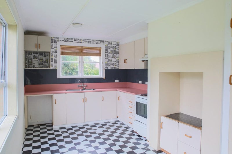 126 Crawford Street, Glengarry, Invercargill - Carousel 2