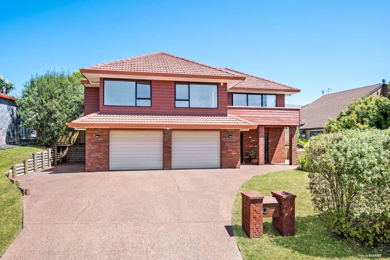 20 Orangewood Drive, Northpark, Auckland - Carousel 1