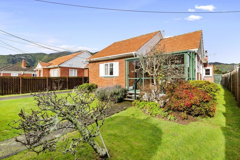 24 Douglas Street, Waiwhetu, Lower Hutt - Carousel 2