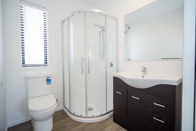 9B Martin Street, Fairfield, Hamilton - Carousel 4